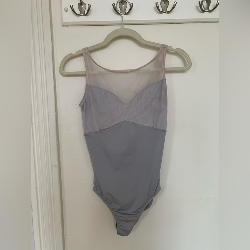 Chacott x Nela Leotard